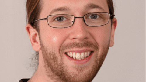 Green electoral performance and national climate change commitment