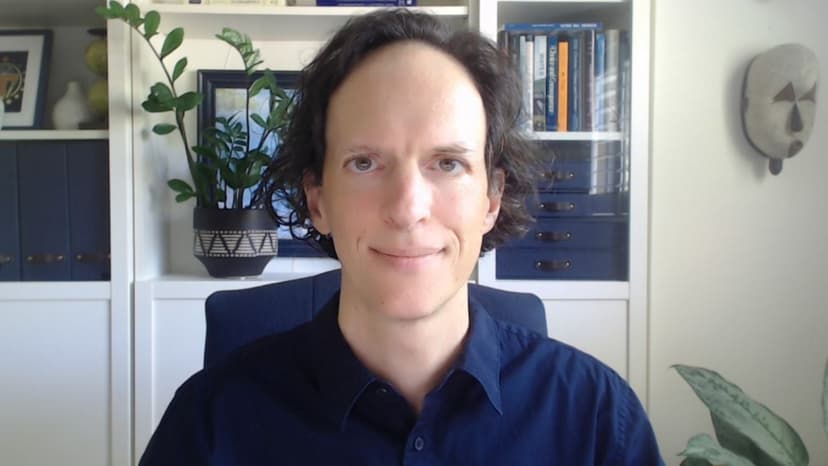 Bureaucrats and Policies in Equilibrium Administrations